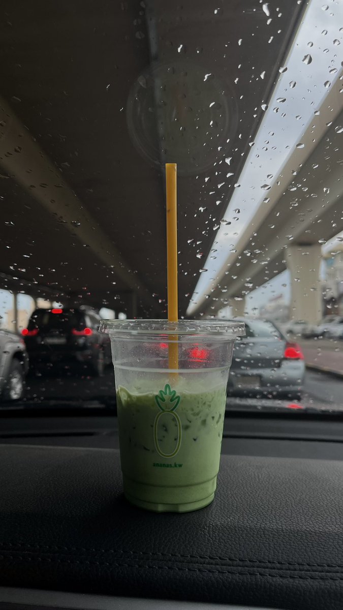 Thirty_two32x's tweet photo. مطر🥹💦 https://t.co/VrAgAuUdkq