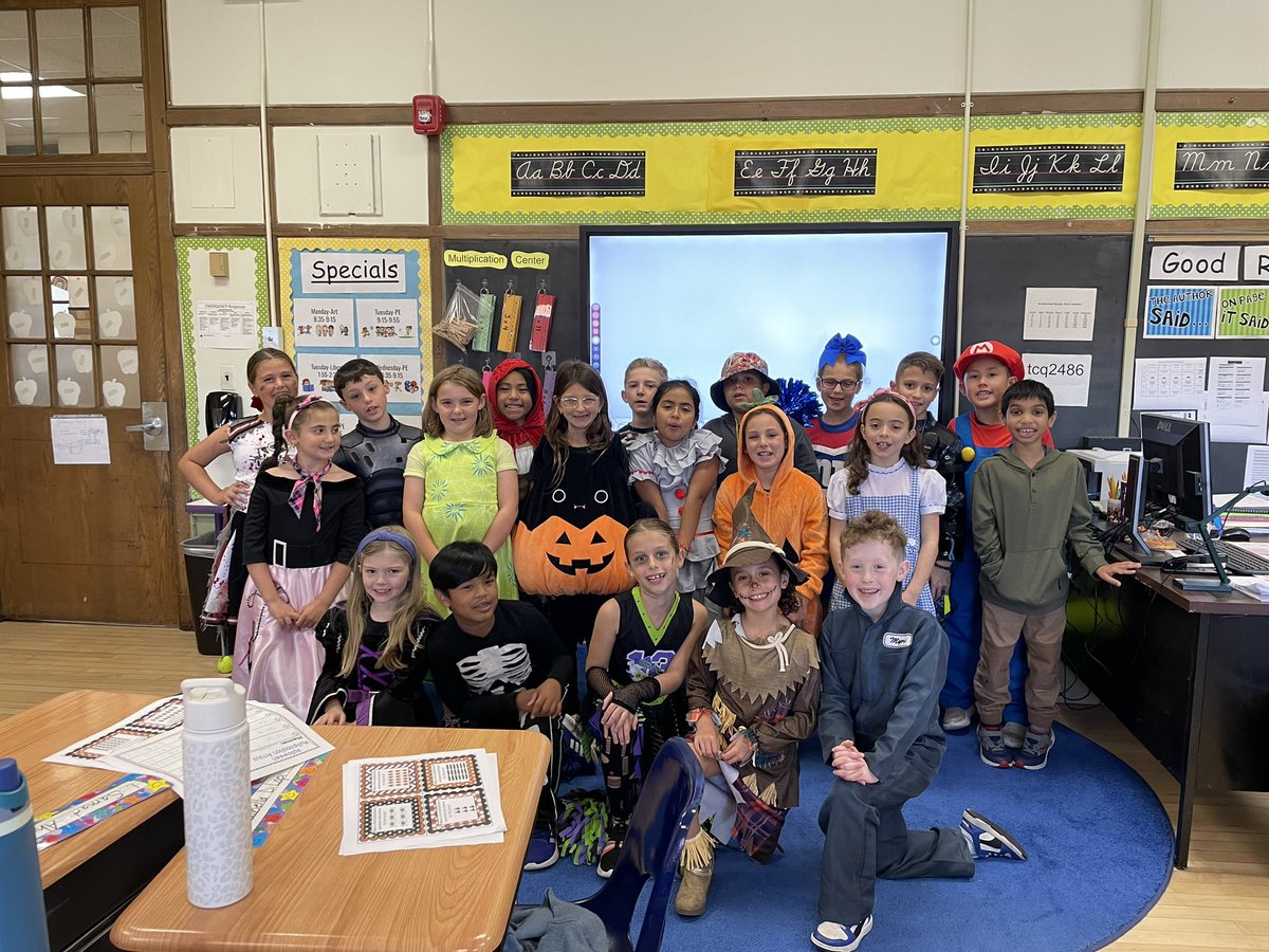 Maureen Tighe tweet media