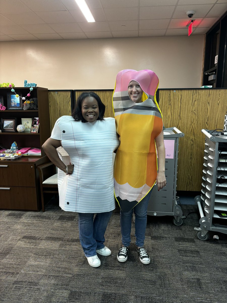 Stopped by 2nd grade with <a href="/MoorePrimaryIS/">Elizabeth Mulkins</a> today to check out their awesome fairy tales! These kids are seriously creative—so fun celebrating all their hard work! #CFISDspirit <a href="/MooreCFISD/">MooreCFISD</a> <a href="/CFISD_ELAR2_5/">CFISD ELAR 2-5</a>