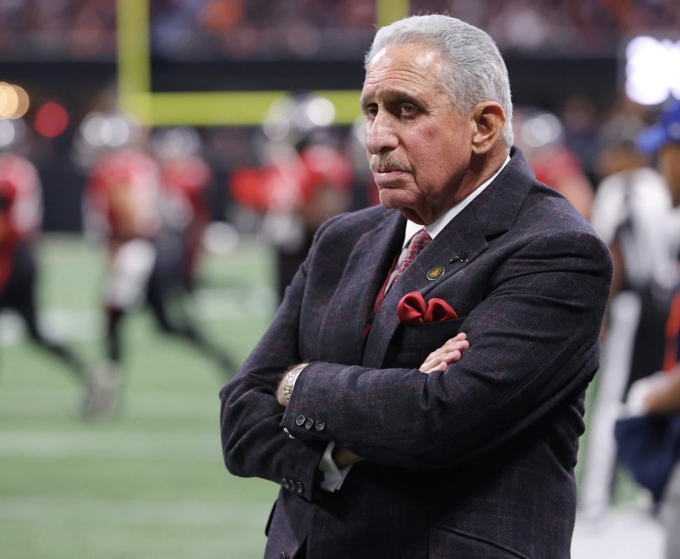 🚨BREAKING: Multi-billionaire, #Falcons owner Arthur Blank announces his support for Kamala Harris to be the next president. 

“Kamala Harris is the right leader at a critical time in our country who can bring people together and help business and communities thrive.”