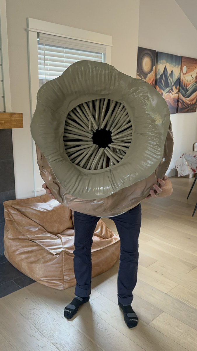 The Oatmeal tweet media