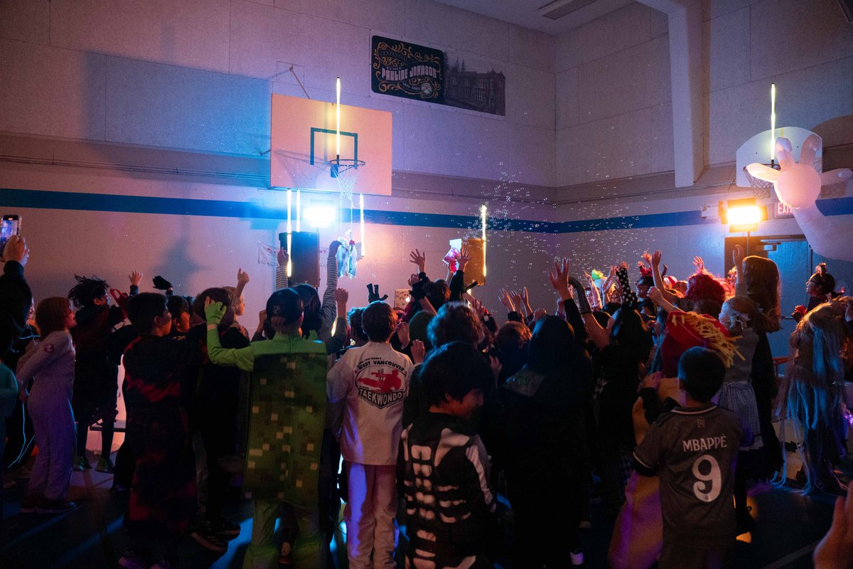 WestVanSchools tweet media