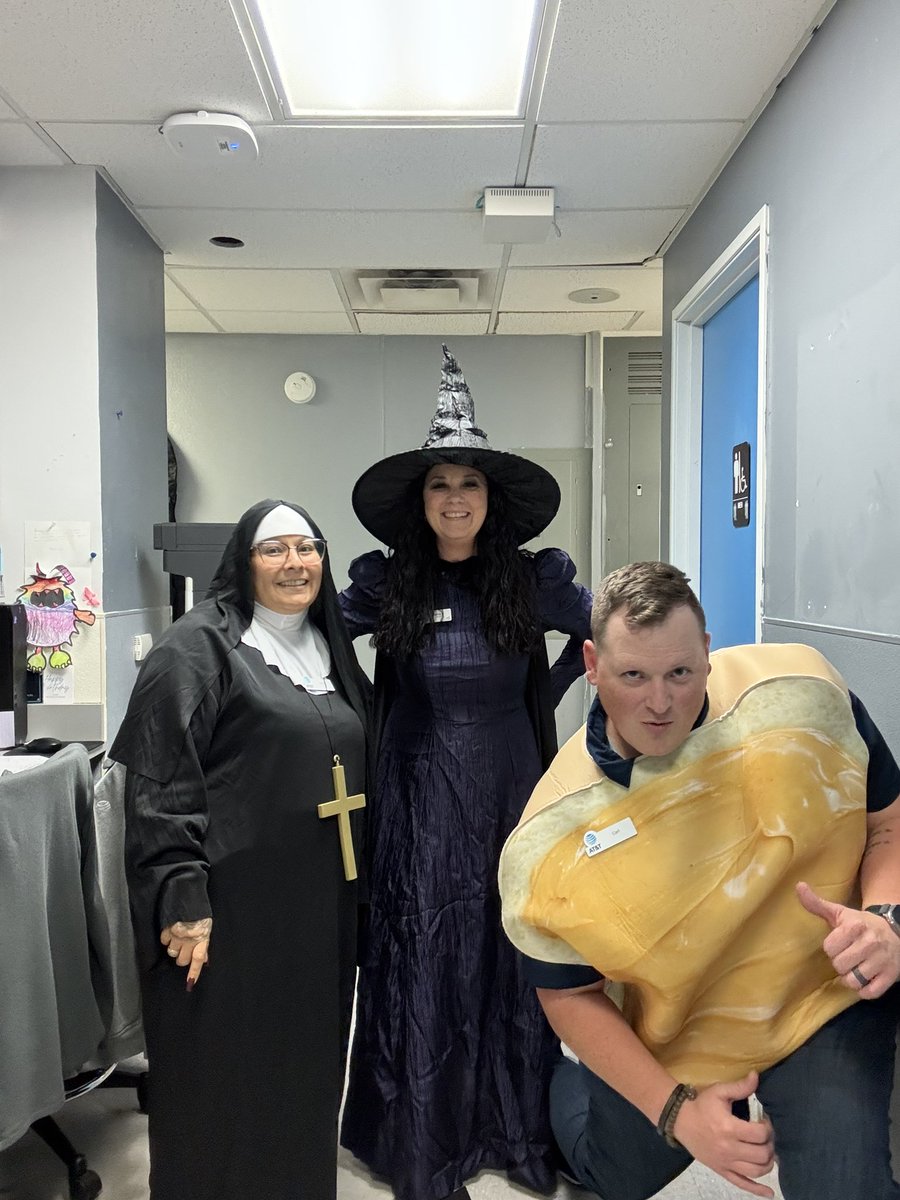 Happy Halloween!!!!!@KAMOkonnects <a href="/KAMO_GOAT/">G.O.A.T. Squad</a>