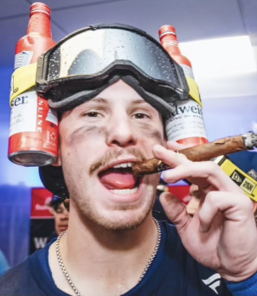 StevensWes's tweet photo. Happy Halloween from Reggie aka Bobby Baseball https://t.co/T17z2wloqH