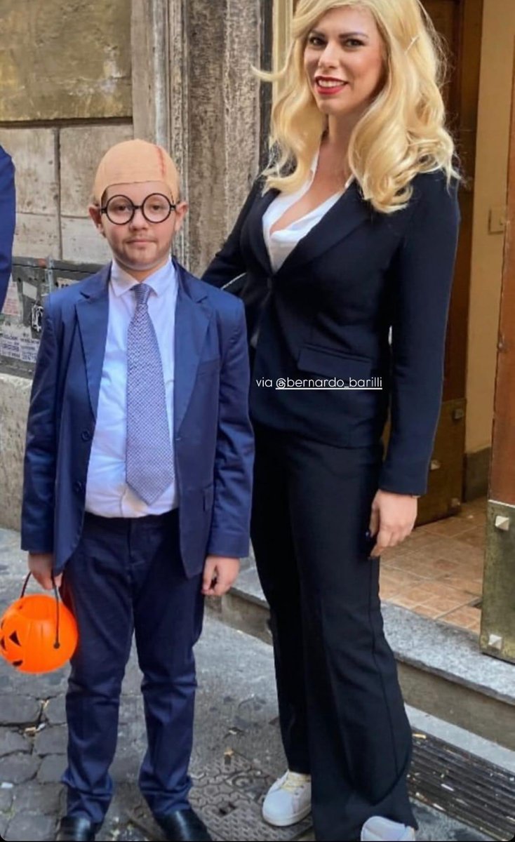 AndreaVenanzoni's tweet photo. Halloween quando arriva arriva https://t.co/zXj15etuT2