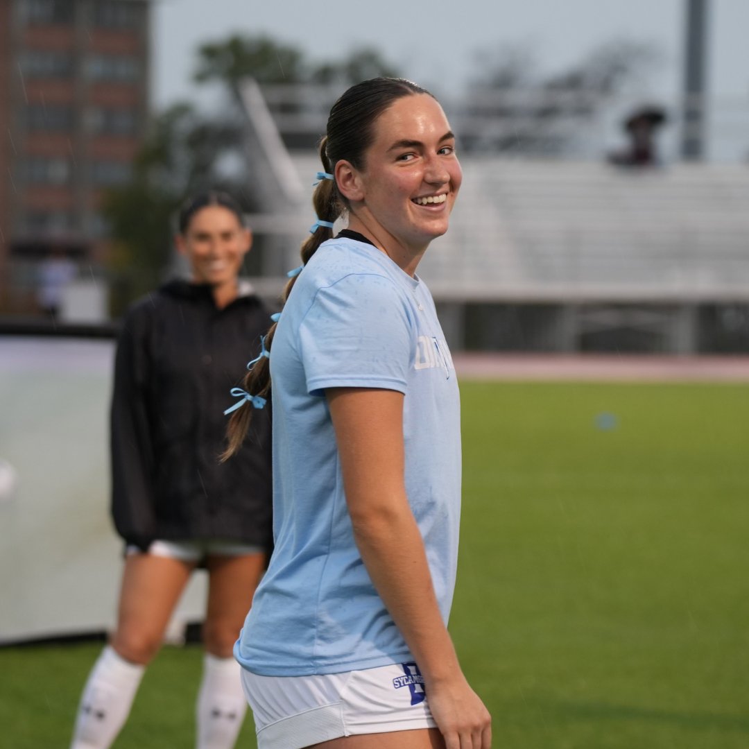 Lovin' these rainy pregame frames! 🌧️

#MarchOn