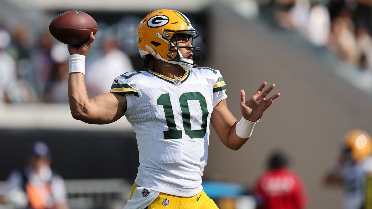 NFL_DovKleiman's tweet image. There is optimism that #Packers QB Jordan Love (groin) will play Week 9 against the #Lions, per @RapSheet