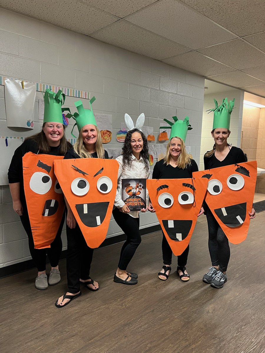 Look at all the Creepy Carrots following me!!!