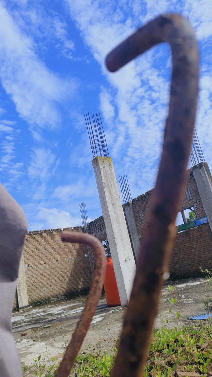 Yuk support pembangunan kelas adik² santri tahfidz yatim dhuafa sudah 1 tahun ini tidak ada perkembangan sama sekali bahkan bahan² yg telah terpasang menjadi lapuk dan di penuhi lumut🥹😭

Yuk salurkan donasi terbaiknya🙏🏻
#JumatBerkah 
<a href="/PeduliYatimBrsm/">Peduli Yatim Bersama</a>