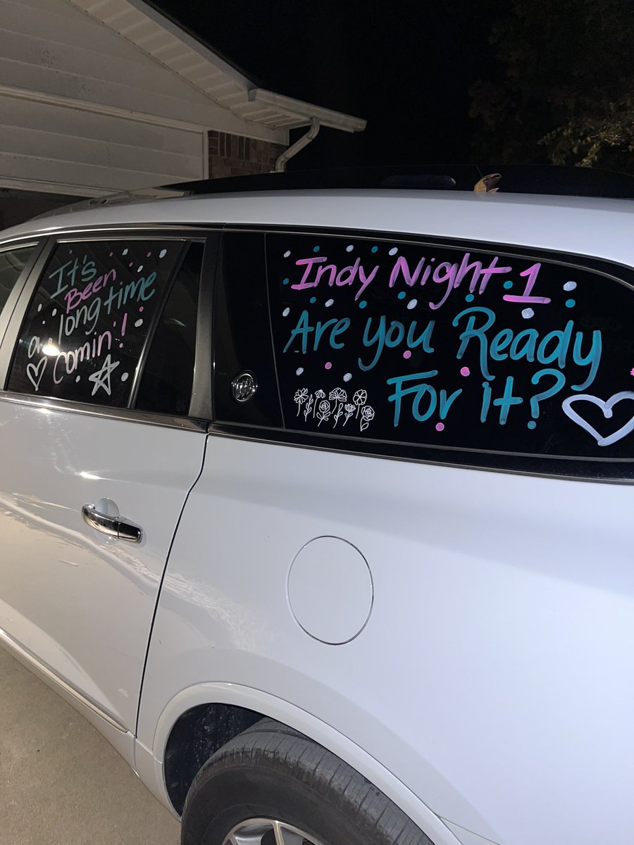 Mikaylaaa2015's tweet photo. Eras tour bound! 🩷✨ AR➡️IN

Let’s do this! @taylornation13 @tswifterastour https://t.co/TFVoge68xa