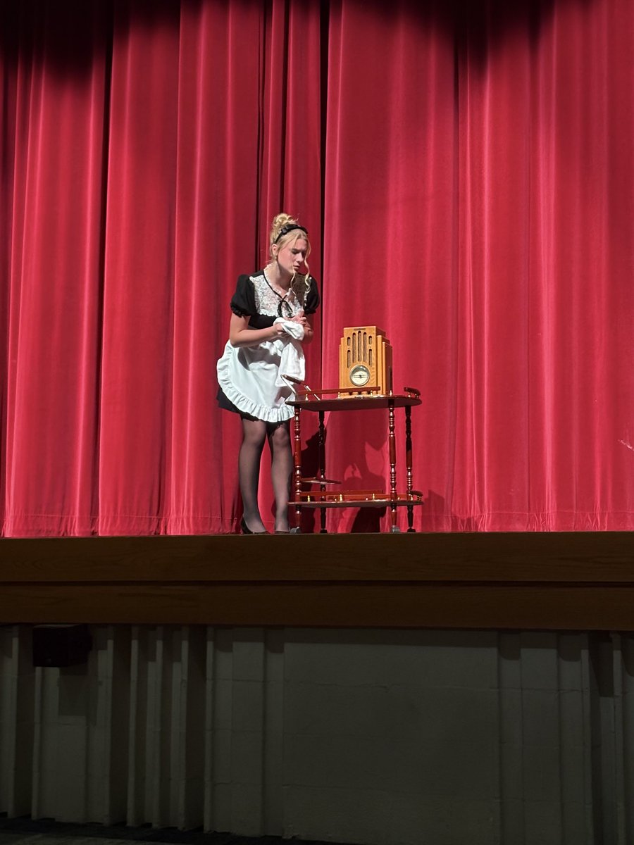 PorterPlayers's tweet photo. Today is the day!

The doors to Boddy Manor are opening! Come join us tonight at 7pm in the East Auditorium! Doors open at 6:30pm.

Let the games begin! https://t.co/C5RBbsvP2m