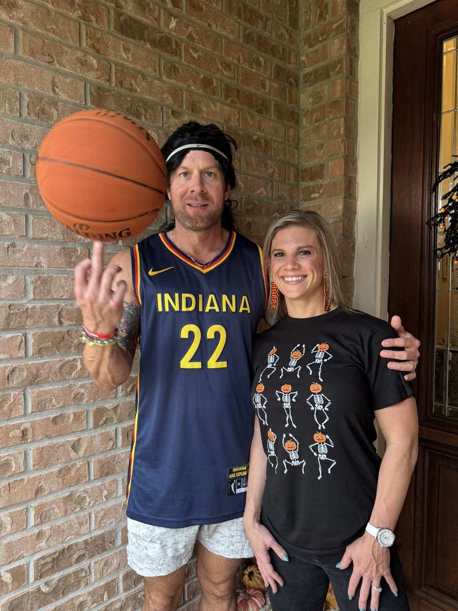 Dale Mills “Uncle Dale” tweet media