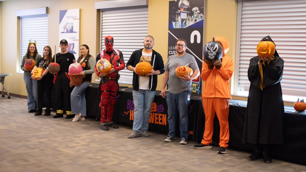 OrbusDisplays's tweet image. Today, Orbus hosted its first Halloween pumpkin carving and decorating contest! These pumpkins are a testament to how creative and talented our team is. Comment your favorite!

 #CreativeTeam #HalloweenFun #TeamBuilding #PumpkinDecorating #PumpkinCarving #OfficeCulture