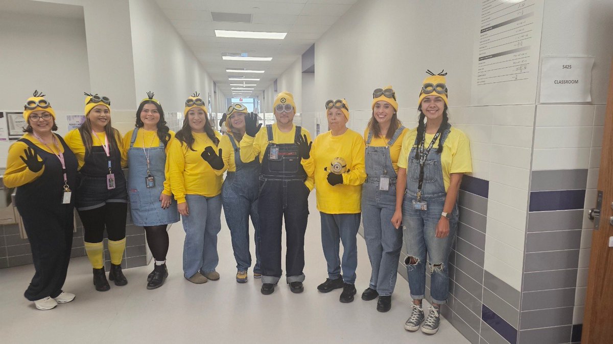 We had a blast dressing up as Minions! I love the collaboration with our team! 💙💛 #TeamSISD <a href="/Eastlake_Middle/">Gabriela Elliott</a> @vesparza_ELMS
