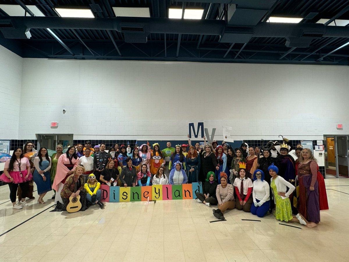 Rachel.Garrido (@es_regarrido) on Twitter photo The Happiest Place To Be is MVE! <a href="/MVE_roadrunners/">Montana Vista Elementary</a> <a href="/JDavisMVE/">Jeanette Davis</a> <a href="/ClintISD/">Clint ISD</a> #HappyHalloween The Happiest Place To Be is MVE! <a href="/MVE_roadrunners/">Montana Vista Elementary</a> <a href="/JDavisMVE/">Jeanette Davis</a> <a href="/ClintISD/">Clint ISD</a> #HappyHalloween