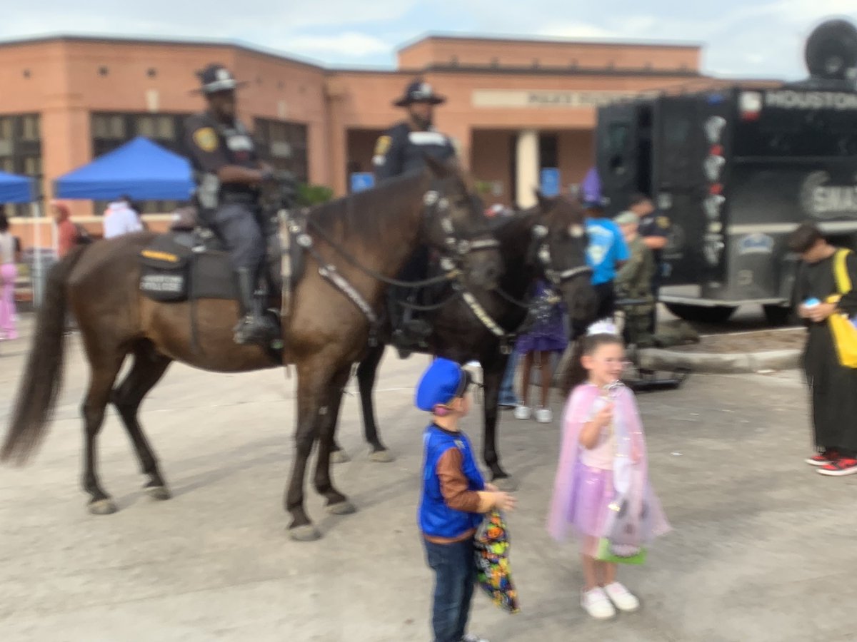 HPDOCAAALIAISON's tweet photo. Northeast Division Halloween Event @ABHudsonHPD @DetCarr1 @AapolH https://t.co/rTa8jLm3Ov