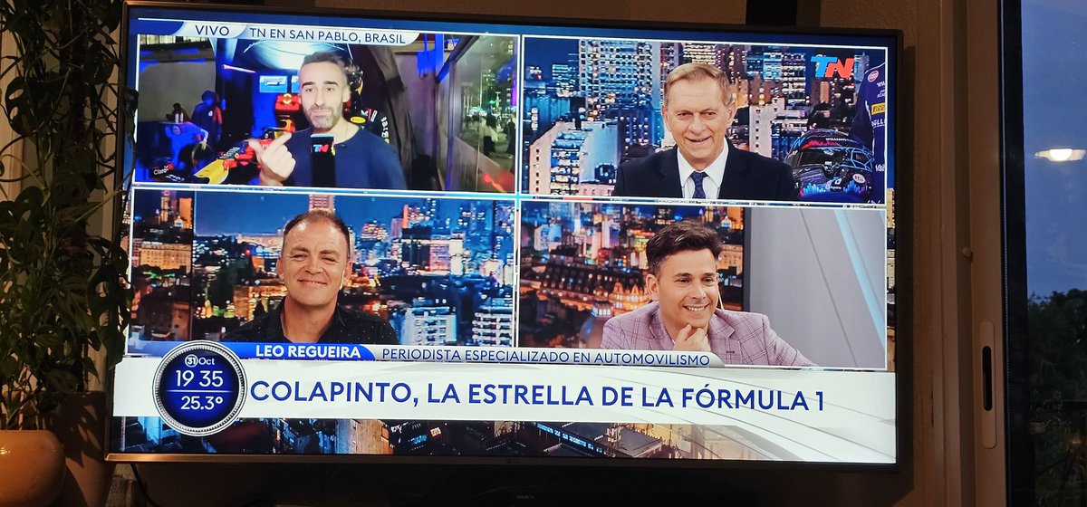 Que contento me pone que  <a href="/RegueiraLeo/">Leonardo Regueira</a> este en <a href="/todonoticias/">TN - Todo Noticias</a>  soy testigo de todo lo que labura, a pesar de tanto  boludo cerca. Vamos gallina no aflojes!
