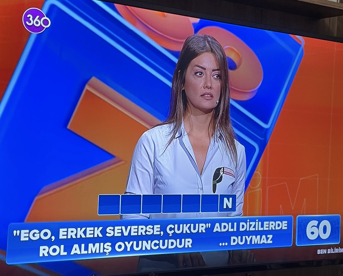 DuymazYellow's tweet photo. “Tanıyor olabileceğiniz kişiler” kdjfkdkdjdjd https://t.co/uc3RG6uzt6