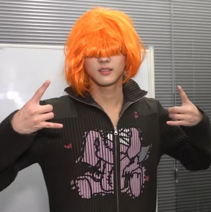 goeatafrog's tweet image. me and twin fr 
#halloween #jungwon #enhypen