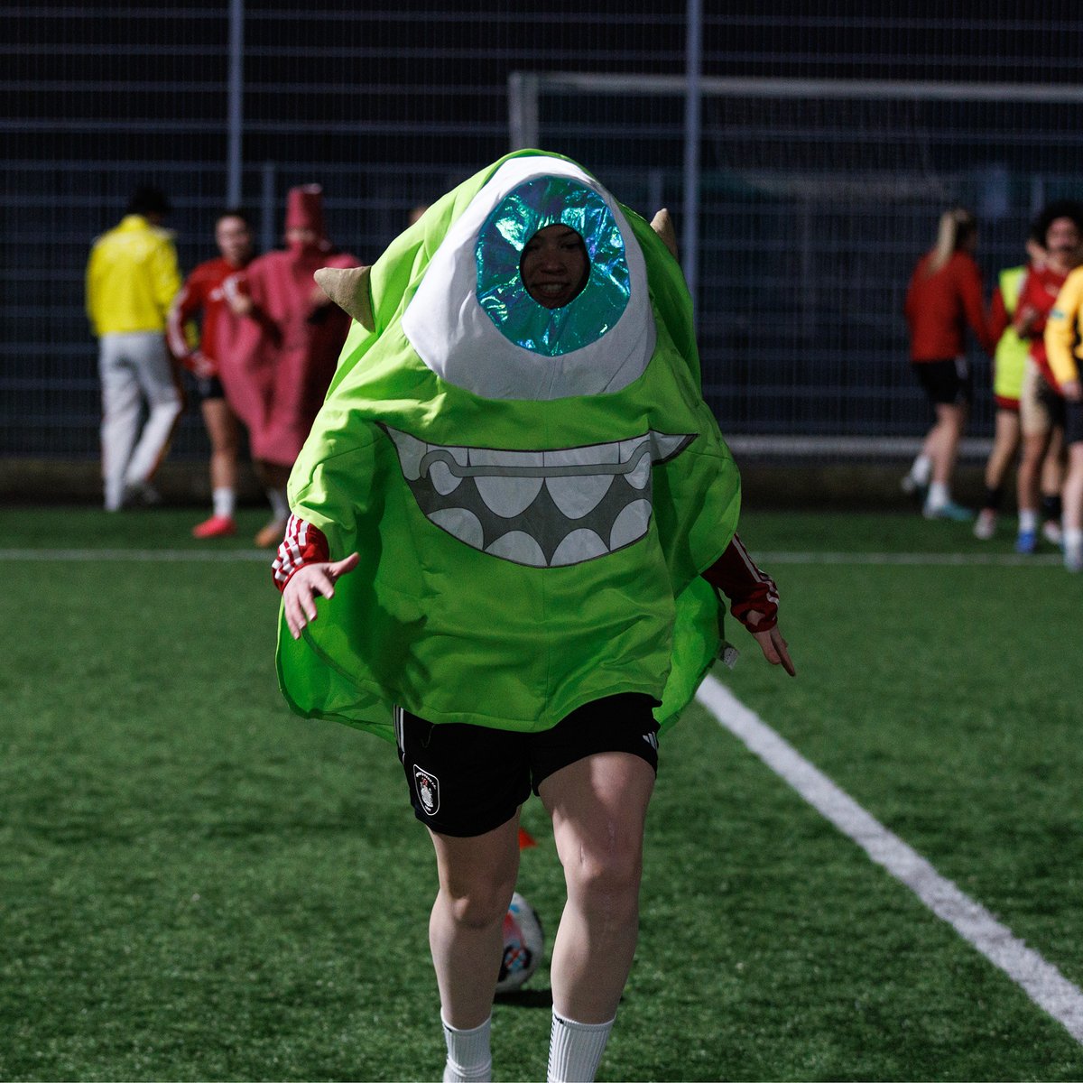 iancairns's tweet photo. It was a ghoulish training session for our Women's team tonight at Toryglen Regional Football Centre https://t.co/8SXSeOfzSF