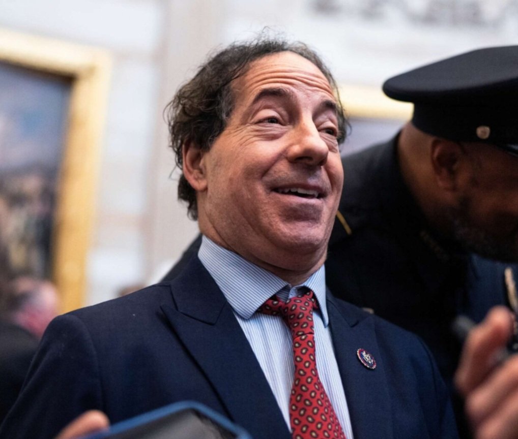 pr0ud_americans's tweet image. 𝐉𝐚𝐦𝐢𝐞 𝐑𝐚𝐬𝐤𝐢𝐧: Let people vote for Donald Trump if they want; we're not going to certify the election anyway, so he may be elected, but we are not going to let him be inaugurated. 
Any thoughts on this...🤔