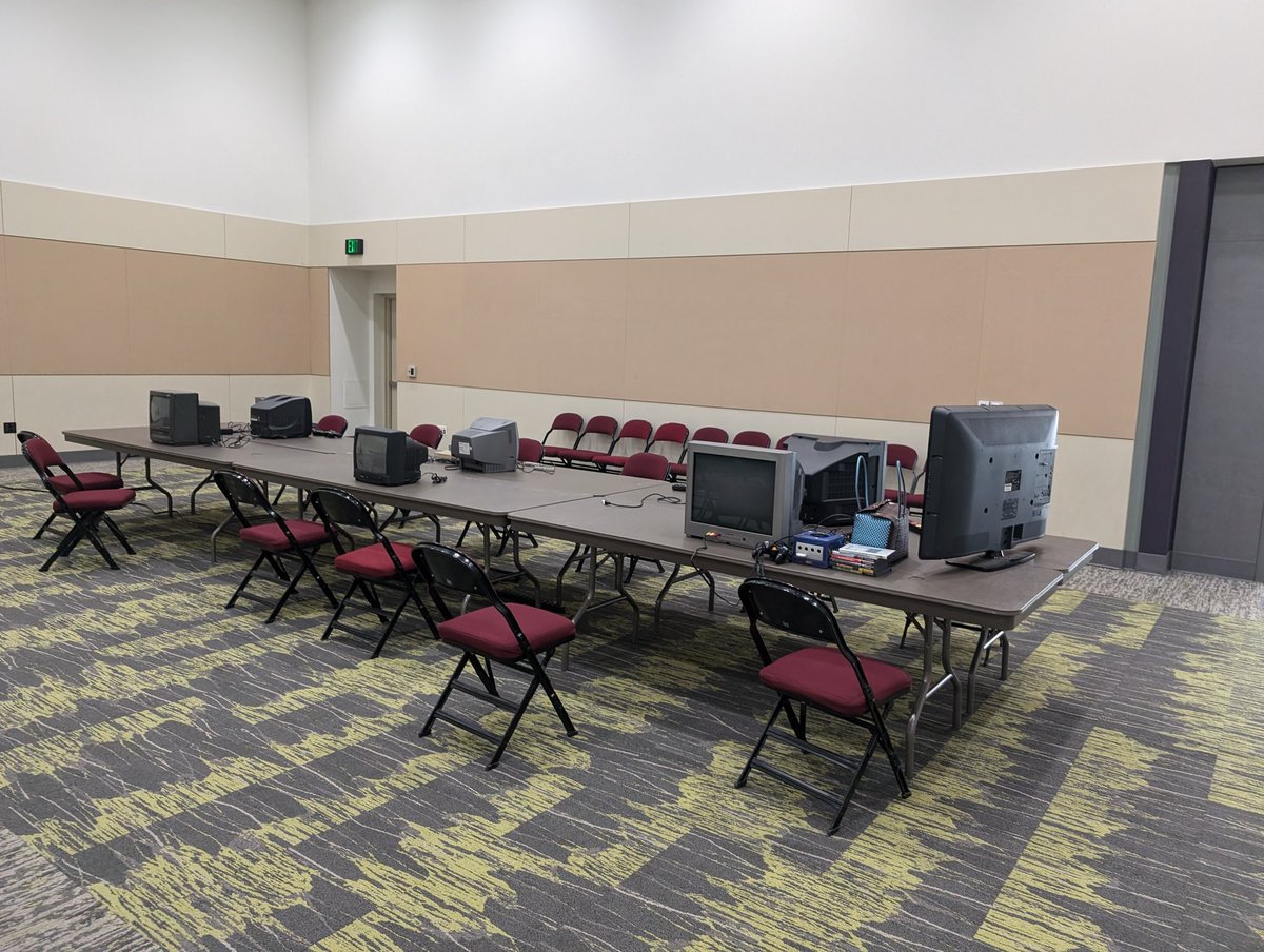 BigLittleFights's tweet photo. Day Zero of SNAFU is tonight! Game room will be open so come check us out! https://t.co/kI2tKyggez