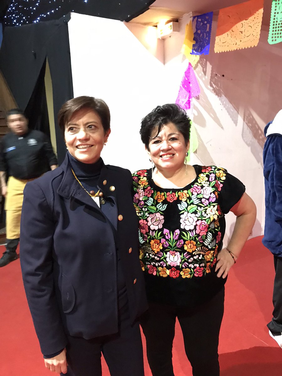MKlaus73's tweet photo. La embajadora de Mexico en Francia , Blanca Jiménez Cisneros inauguró el #festivalgastronomico #saboresdemexico que se llevará acabo este 1 y 2 de noviembre en La Palmeraie, 20 Rue du Colonel Pierre Avia, 75015 Paris , no falten.  📷 #BarbaraPeon  @bjc_agua https://t.co/vPVwcmHWvN