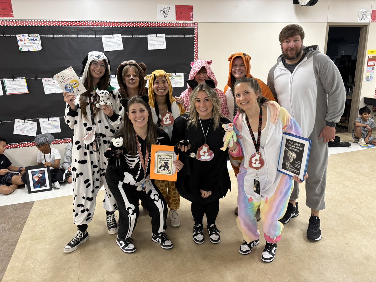 Happy Halloween from the <a href="/ASE_Dalmatians/">Sullivan Elementary</a> 4th grade team! 🎃