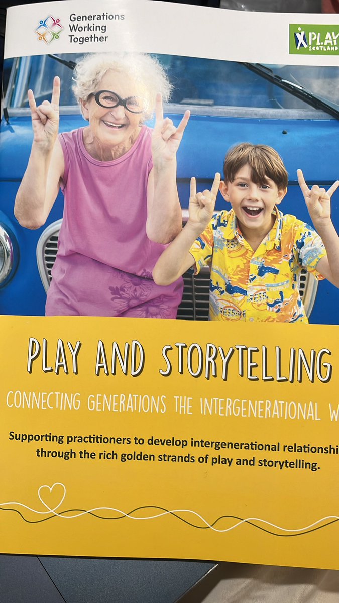 Very happy to meet <a href="/Fi_PlayScotland/">Fiona K</a> and Emma today and share each other’s work regarding children and play. It was a pleasant surprise to find out that we all attended last year’s GWT conference. I’m fortunate to meet again.