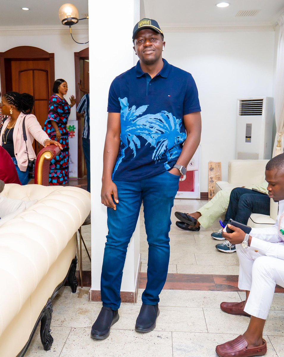 Mr_JAGs's tweet photo. +1 

Alhamdulillahi as Always 🙏🏾 https://t.co/vcWqZa4TUL