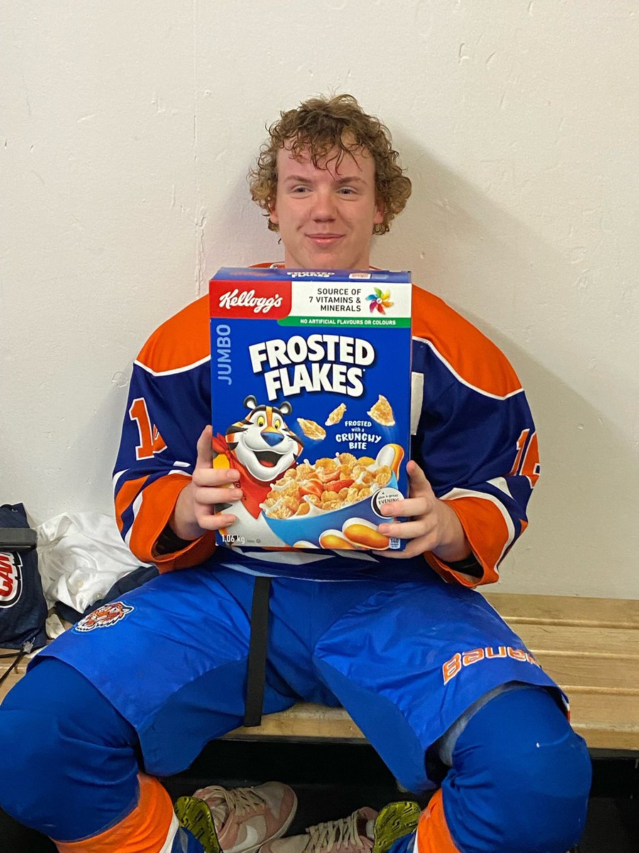 Great game tonight, HTH wins 4-2. Player of the game goes to Tristan Bradbury!