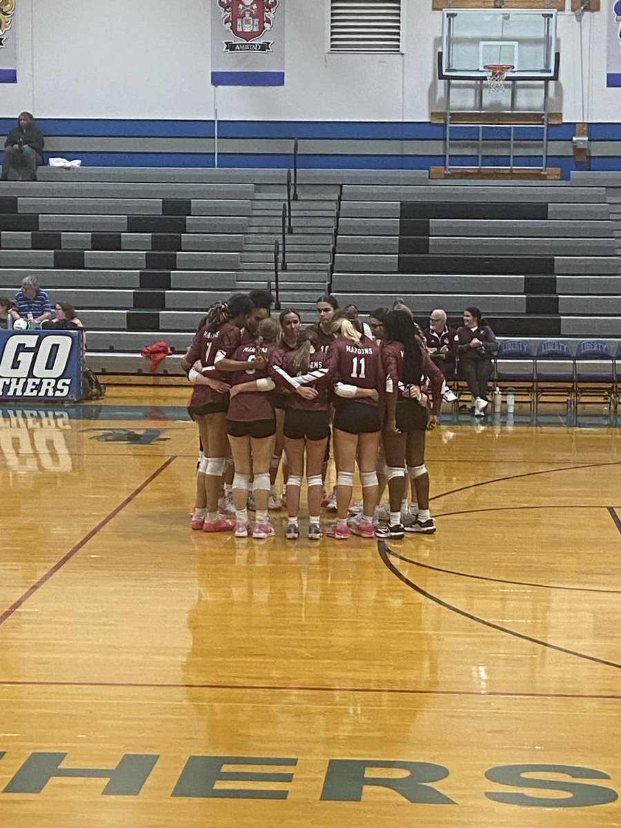 BWestAthletics's tweet photo. Here we goooo!!!!! #LETSGOMAROONS @WestVolleyball https://t.co/8zirXQJszQ