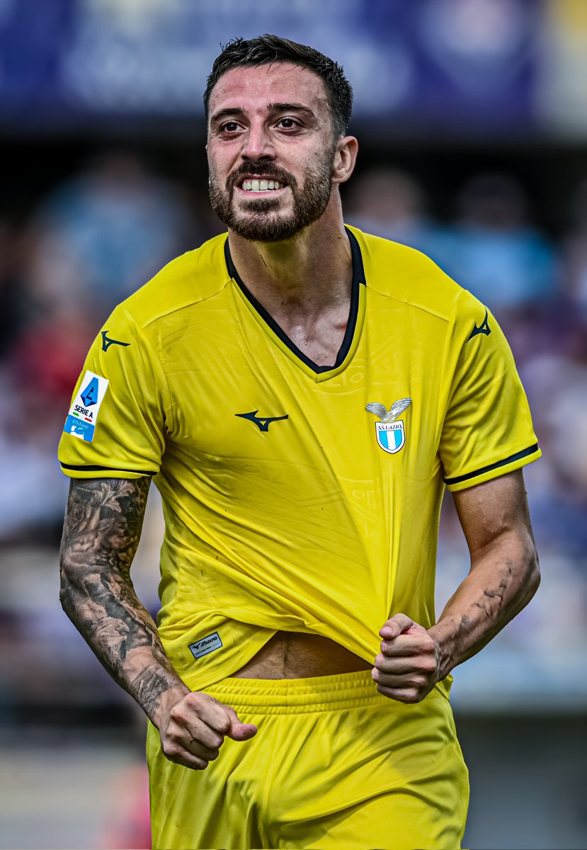 valeriovinci11's tweet photo. Altra prestazione mastodontica di questo ragazzo qua 

Le sue uscite palla al piede sono sempre impeccabili https://t.co/xVJ7v5LbLl