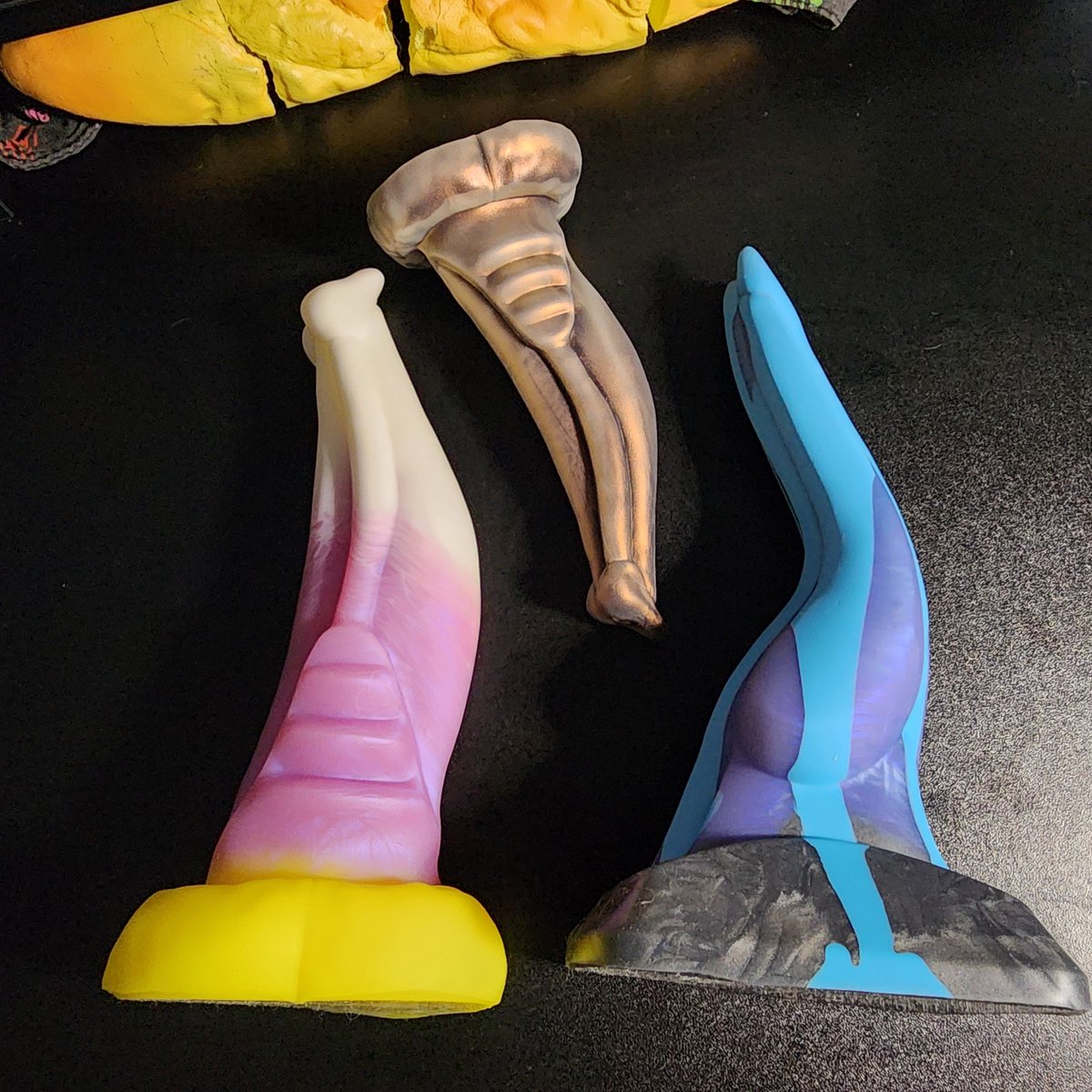 Eyes up, Guardian! Let's share some goodies from <a href="/LootCaveToys/">Loot Cave Toys</a> 💥🔫🌌 #dongtober