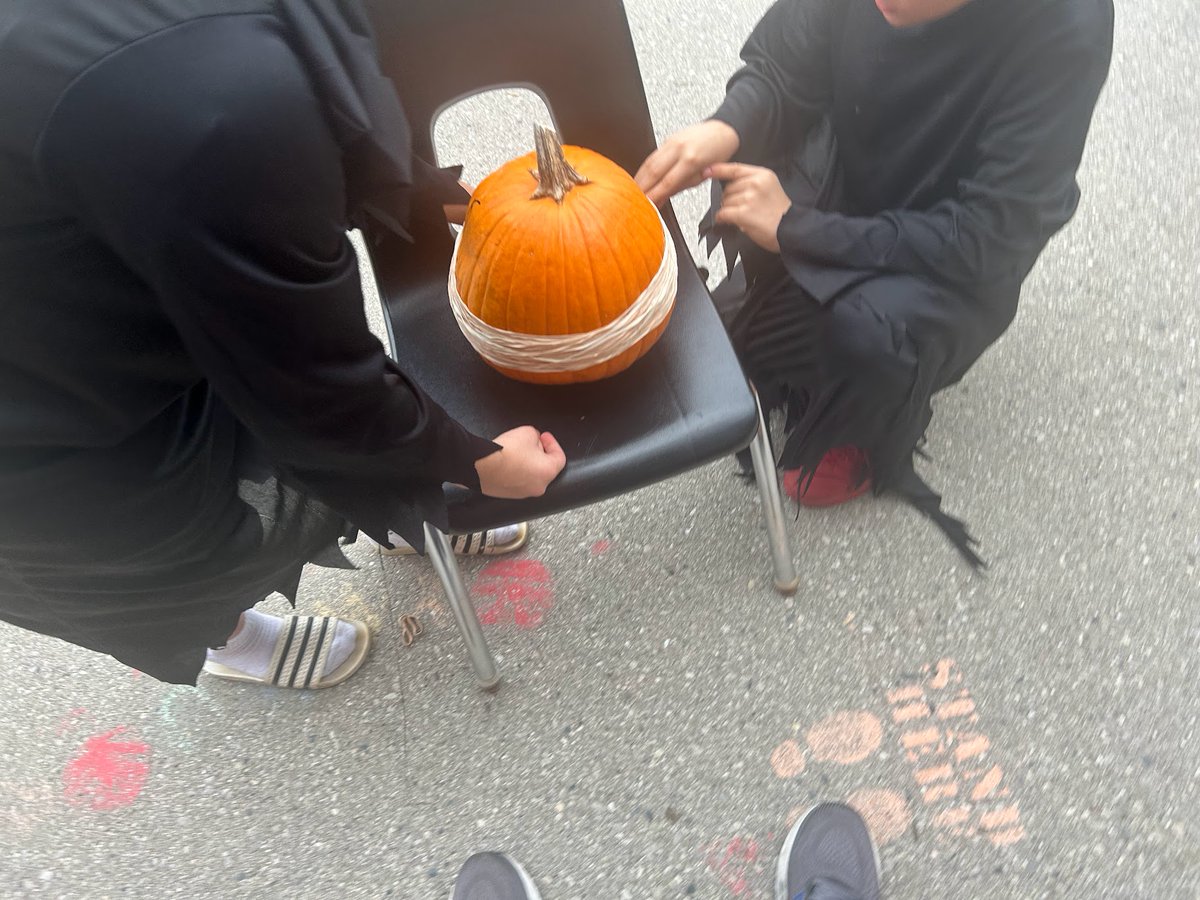 Mr_H_Teacher's tweet photo. #HClass tried their hand at #PumpkinTimeBombs 
Math connections as we compared measured circumference to predicted diameter &amp; solidified our growing understanding of "pi".

Science conversation Monday as we discuss variables and compare them on a scatterplot.

#HappyHalloween https://t.co/H0gZY1KGus