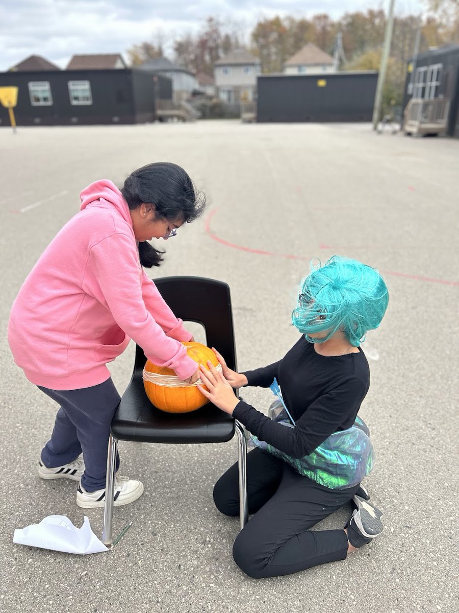 Mr_H_Teacher's tweet photo. #HClass tried their hand at #PumpkinTimeBombs 
Math connections as we compared measured circumference to predicted diameter &amp; solidified our growing understanding of "pi".

Science conversation Monday as we discuss variables and compare them on a scatterplot.

#HappyHalloween https://t.co/H0gZY1KGus