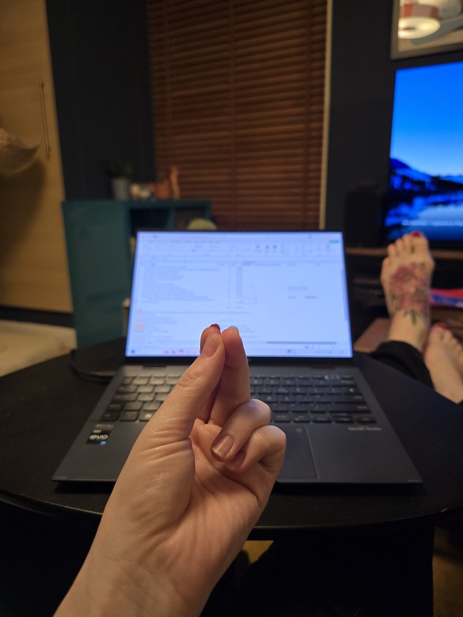 robogirlcodes's tweet image. *spends all evening fannying about with code on Shopify to change menu fonts + manages it even though Google was piss all help*
Adds 1hr to my work log due to imposter syndrome + thinking other devs could do it in 0.4 rels 🤡
#shopifydeveloper #femaledeveloper #girlswhocode