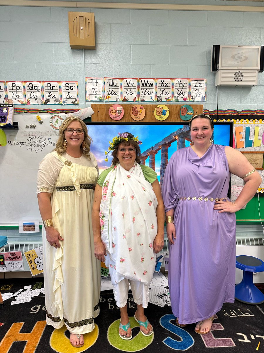 Check out 2nd grade and their Halloween costumes! They were able to incorporate what they are learning about in Language Arts!