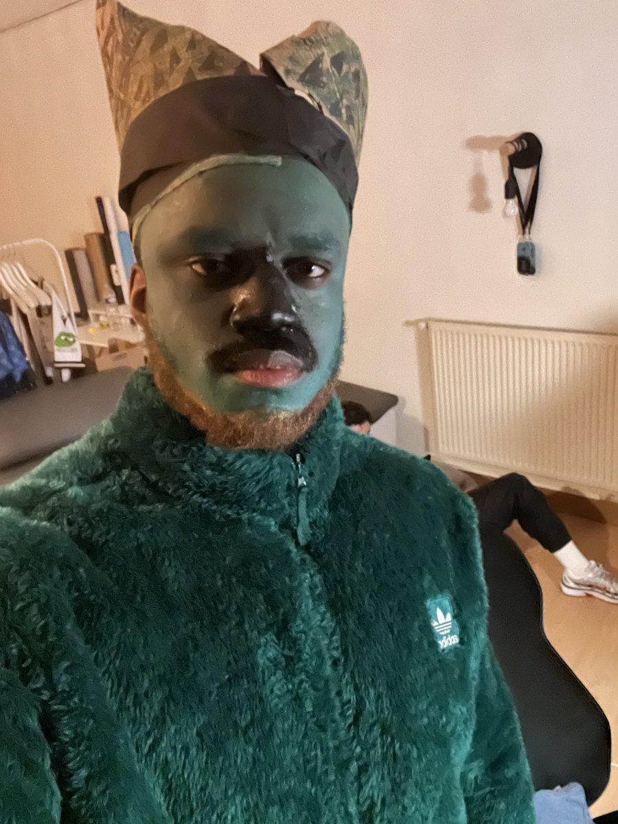 BMS | LOOKING COOL JOEL tweet media