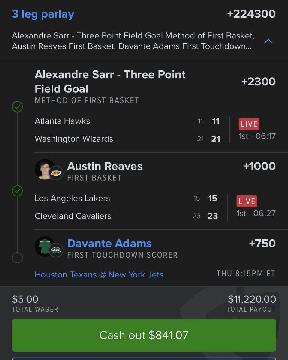 br_betting's tweet image. Parlaying a method of first basket, regular first basket and a first TD scorer is borderline insane...

DAVANTE FOR $5 TO $11K. What's the move? 💬

(IG: Macrochler @FDSportsbook)