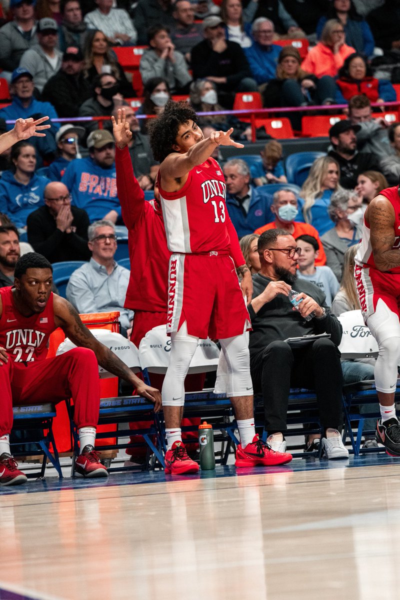 TheRunninRebels's tweet photo. FOUR DAYS https://t.co/gpKIOElNQ1