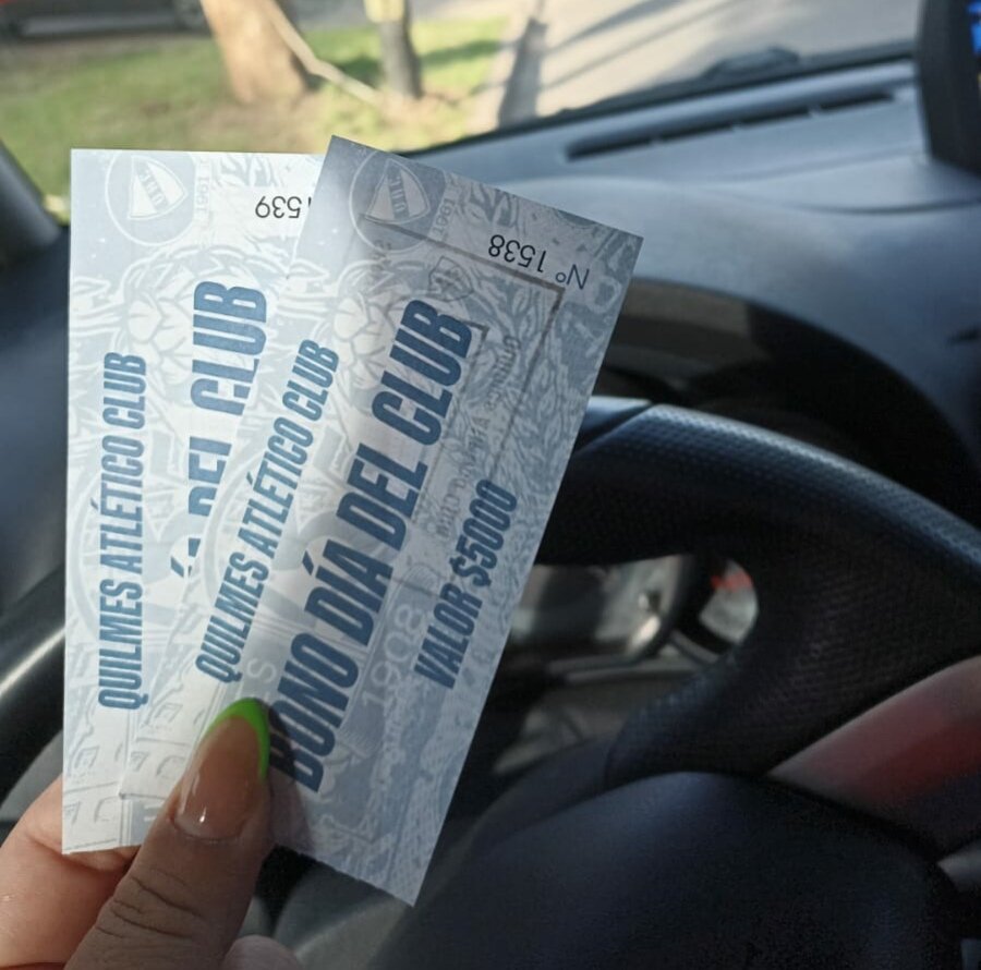 VAMOS CERVECEROS TODOS #UNIDOS A COLABORAR CON EL BONO Y APOYAR AL EQUIPO <a href="/Indios_Quilmes/">Indios Quilmes</a> <a href="/milo9798/">milocervecero...</a> <a href="/EzeQuilmees/">Ezequiel Cerna</a> <a href="/flaviobejarano/">Flavio M. Bejarano</a> <a href="/SubcoHinchaQac/">𝑺𝑼𝑩𝑪𝑶𝑴𝑰𝑺𝑰𝑶𝑵 𝑫𝑬𝑳 𝑯𝑰𝑵𝑪𝑯𝑨 𝑸𝑨𝑪</a> <a href="/DrRoy1/">Martin Roy</a> <a href="/LucasCastro_QAC/">Lucas</a> <a href="/ElfutbolQAC/">Germán Rodriguez</a> <a href="/QACcuyo/">QAC PEÑA CUYO</a> @agrupcelesteQAC <a href="/LucasaraujoE/">Lucas E. Araujo</a> <a href="/Luceromagali_/">Lu 🖤</a> <a href="/PabloH_Parisi/">Pablo Parisi</a> <a href="/FefuQac/">Fede Sala</a> <a href="/78qacRaul/">raul sosa</a> <a href="/cm798/">Cecilia Magadán</a>