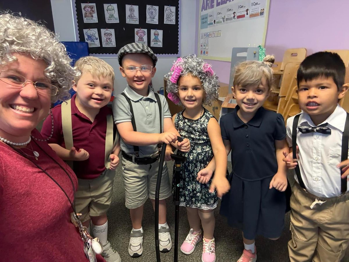 River Hall Elementary tweet media