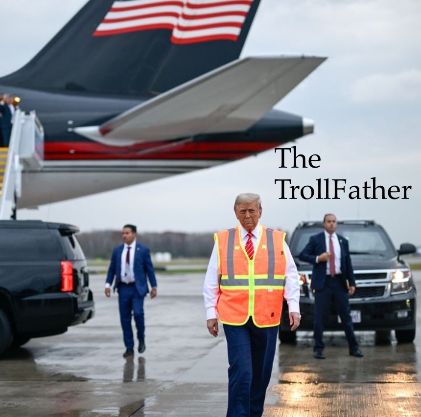 donnatobia's tweet image. @realDonaldTrump is “The TrollFather”!  #Trump2024Vance #GarbageGate #TrollFather