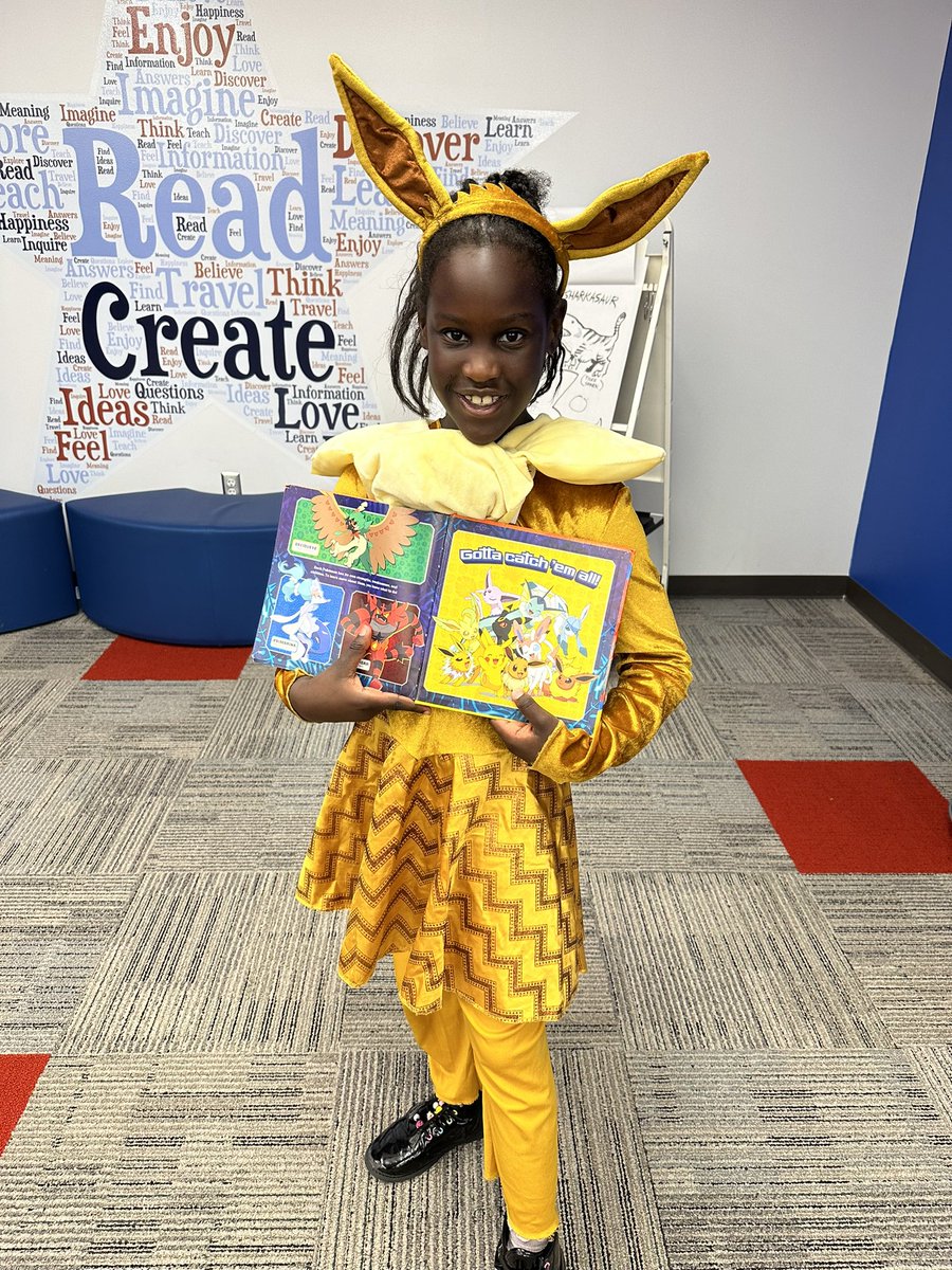 I ❤️our support staff team <a href="/PISDJohnsonElem/">Johnson Elementary</a> Today, we dressed up the characters in the newest book by Bob Shea.  Oh, Are you Awake.  It doesn’t get better than being a penguin riding on a unicorn! The kids had some great book character costumes, too@PISD_Libraries #ProsperProud