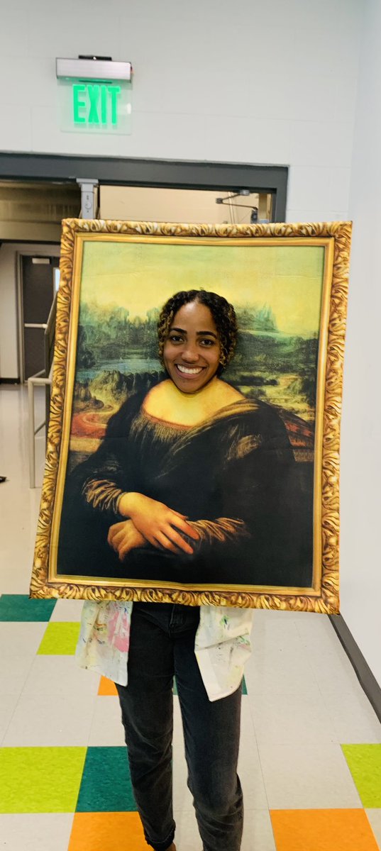 MrLamarHill's tweet photo. Congrats to Ms. Hernandez, our staff costume contest winner and our very own authentic Mona Lisa! https://t.co/C71lChnSN2
