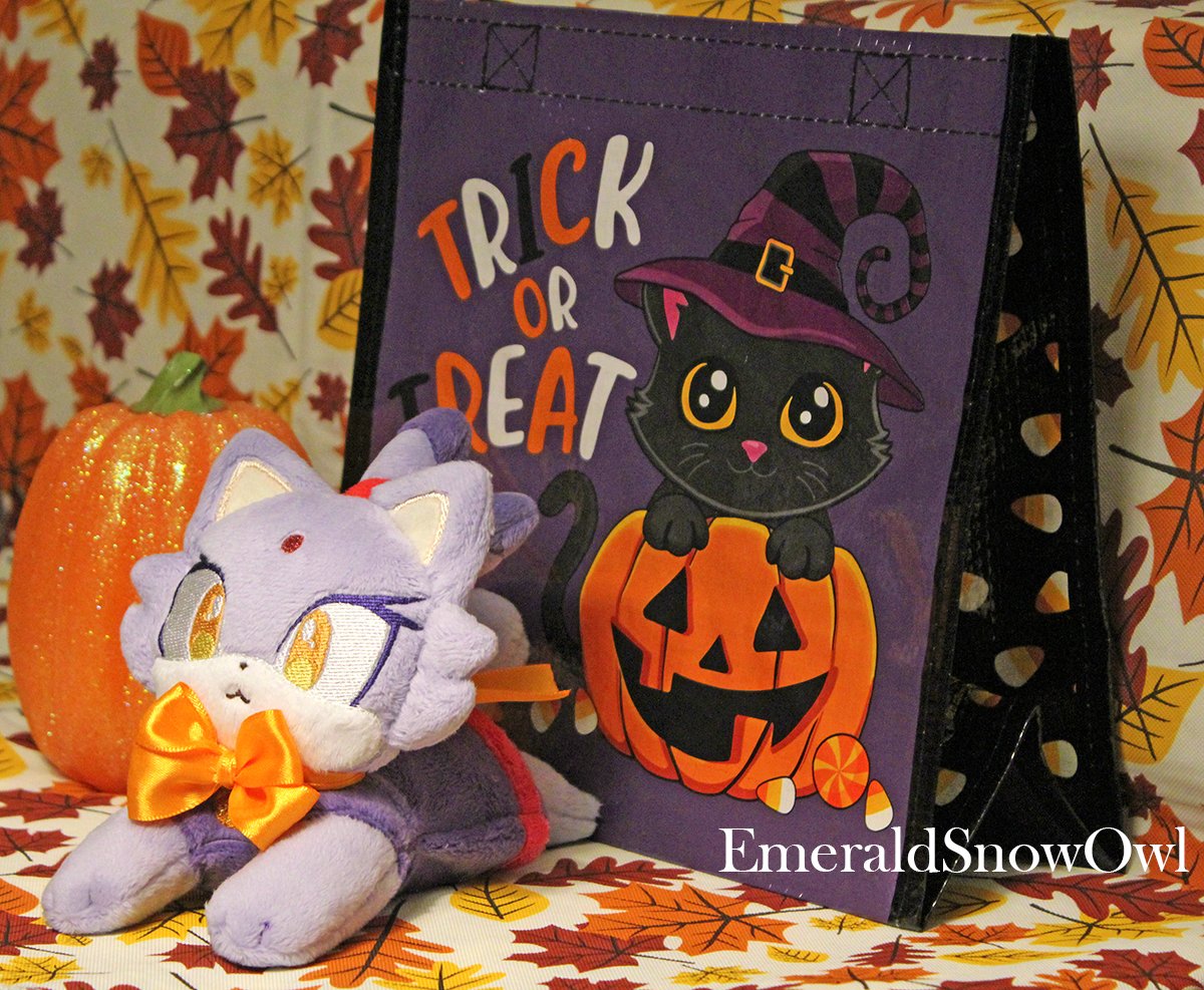 Emerald Owl (Plush Artist/illustrator) tweet media