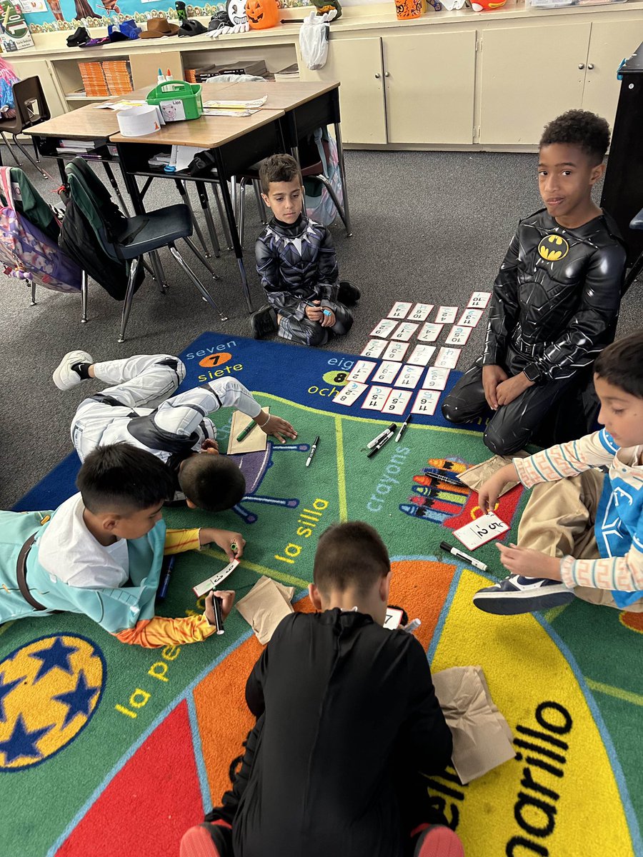 Dowling Elementary ECISD (@dowlingtigers) on Twitter photo 2nd grade math stations working on money, addition, and subtraction. <a href="/ECISD_Bil_ESL/">ECISD Bilingual & ESL Department 🌎</a> 2nd grade math stations working on money, addition, and subtraction. <a href="/ECISD_Bil_ESL/">ECISD Bilingual & ESL Department 🌎</a>