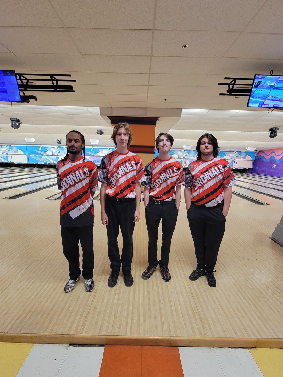 cr_bowling's tweet photo. Class of 2025 before their final regular season matches. Shai, Aiden, Matt, and Braeden https://t.co/5TKnJJ42Ba