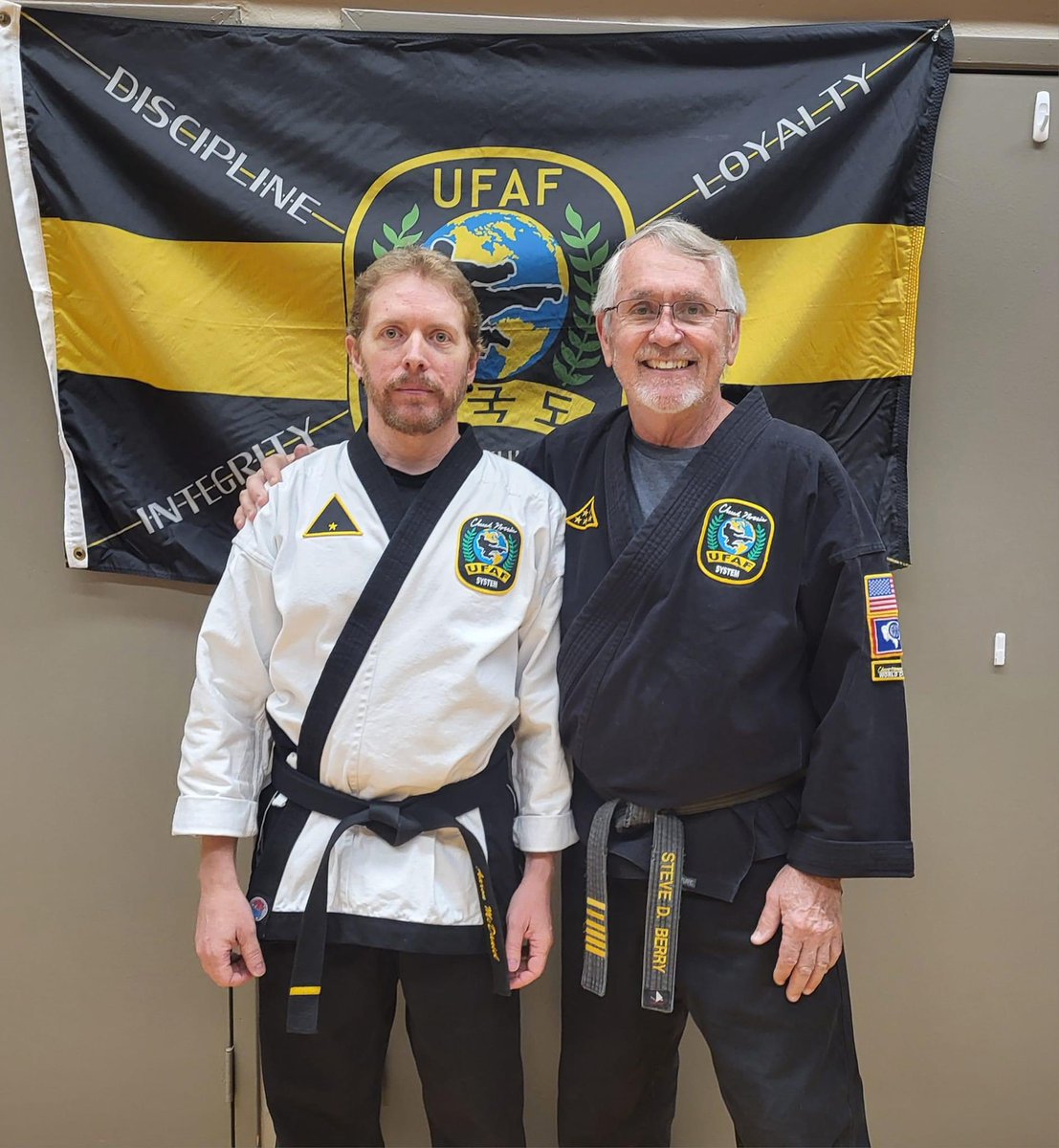 ufaforg's tweet photo. Congratulations to my newest Black Belt,  Mr McDaniels. - from Master Steve Berry out of Krav Maga ICCS in Arizona!

#UFAF #UFAFNation #UFAFLevelUp #ChuckNorrisSystem https://t.co/AG1SOilCIX